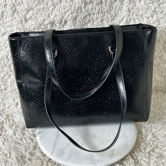 New Guess Moon Light Python Elite Tote - Picture 4 of 7